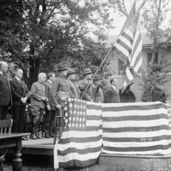 Theodore Jr. parla a un raduno di marines, 1921. Theodore Jr. parla a un raduno di marines, 1921.